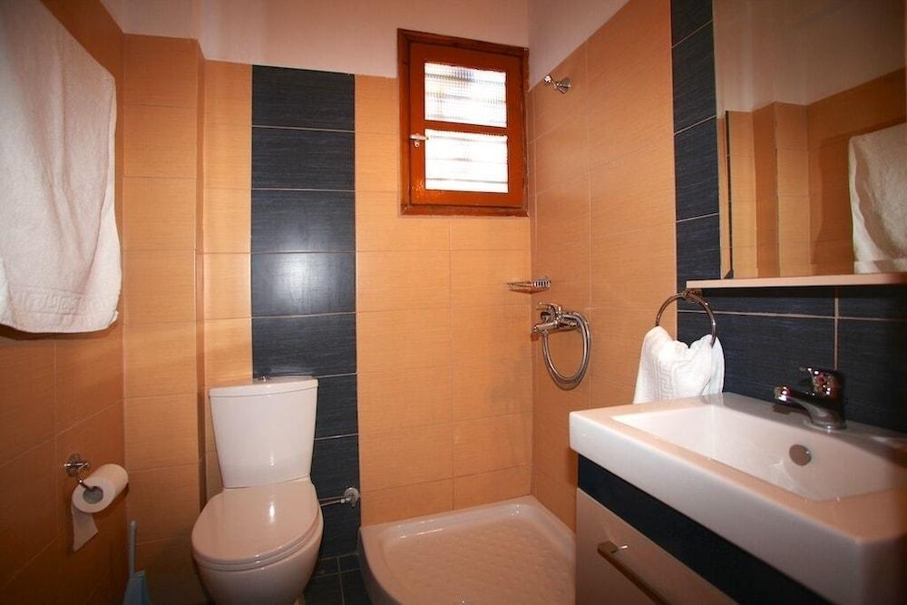 Guesthouse Christos Skopelos Town Exterior photo